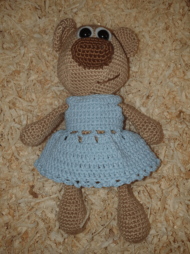 Robe princesse pour Camille Bleue effet métallisé (seule)