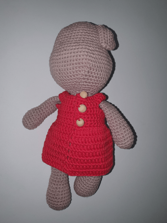 Robe Rouge pour Camille de taille moyenne (seule) 