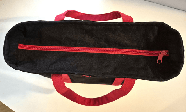 Sac en coton noir et rouge avec fermeture éclair Modèle Mali