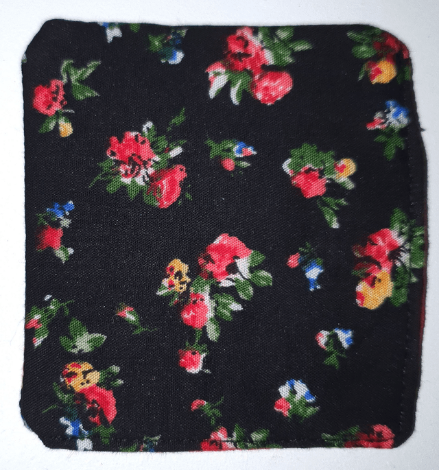 Marque pages rouge motifs fleurs 2