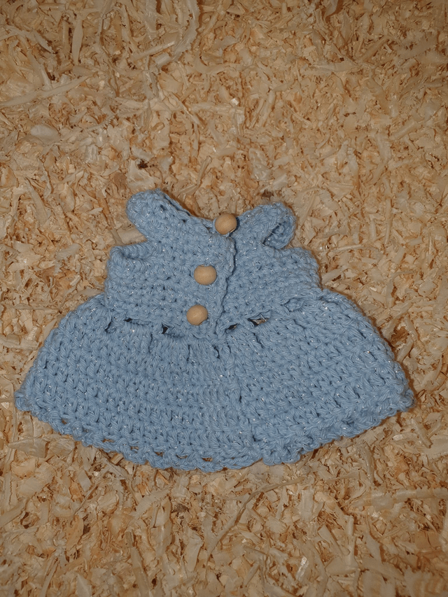 Robe princesse pour Camille Bleue effet métallisé (seule)