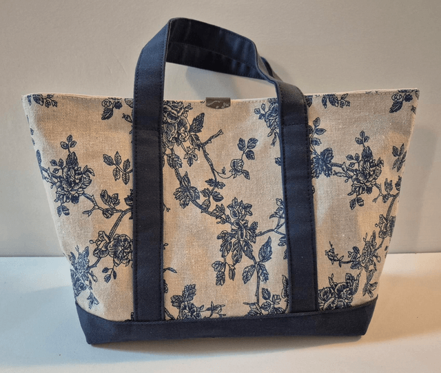 Sac en lin motifs fleurs bleues Modèle Agnès