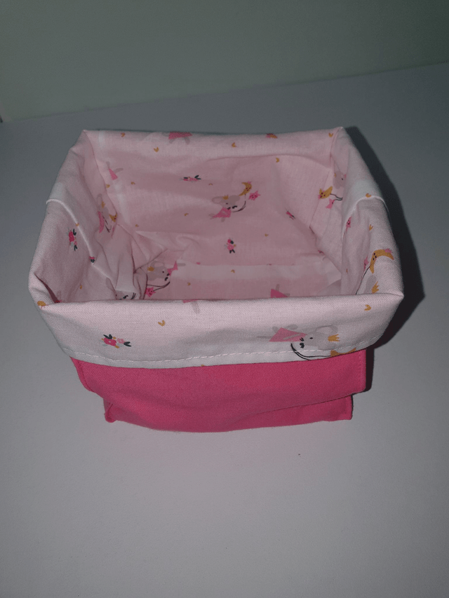 Panière à lingettes + 10 lingettes Roses et Souris