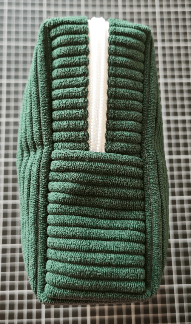 Trousse velours verte