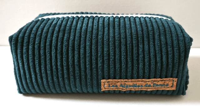 Petite trousse velours bleu-canard