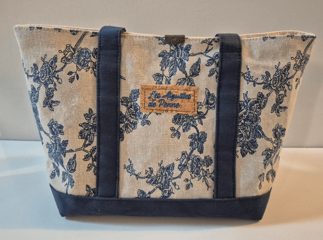 Sac en lin motifs fleurs bleues Modèle Agnès